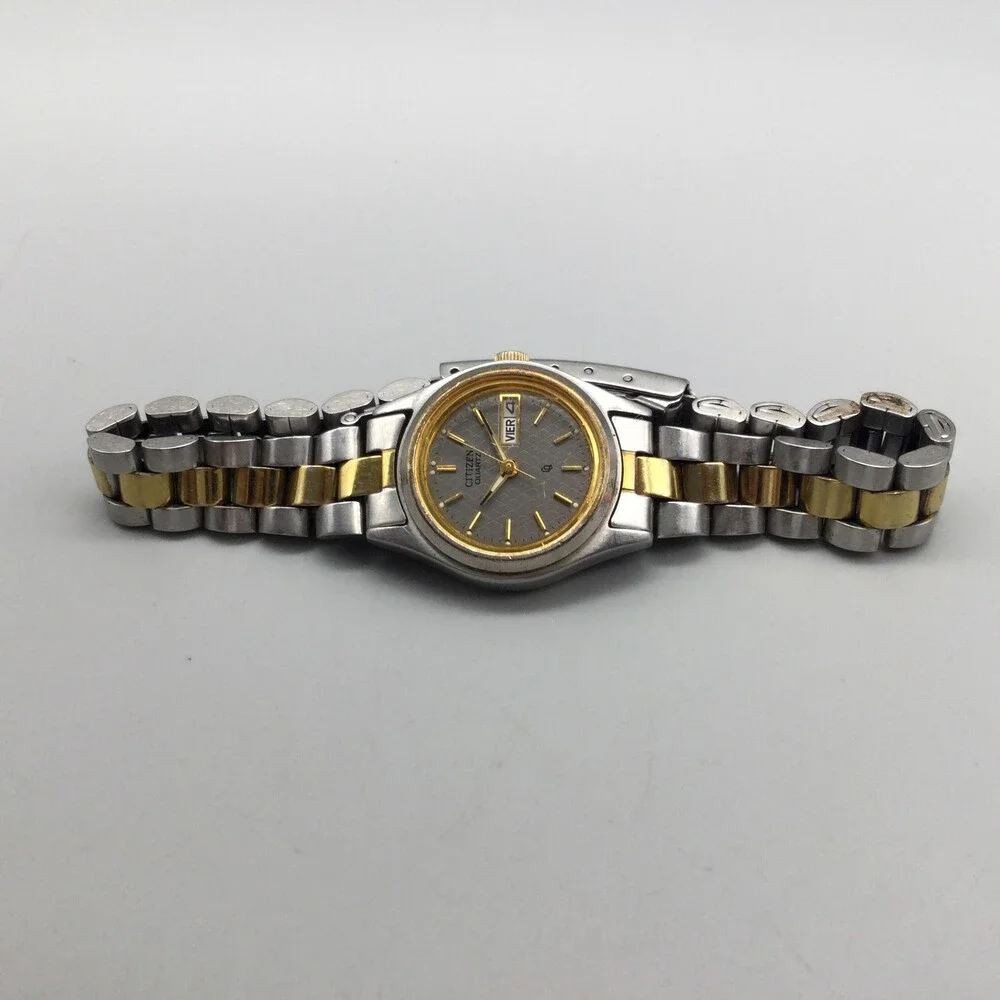 Vintage Citizen Womens Watch 24mm Gray Dial Two Tone Day Date New Battery 7.5